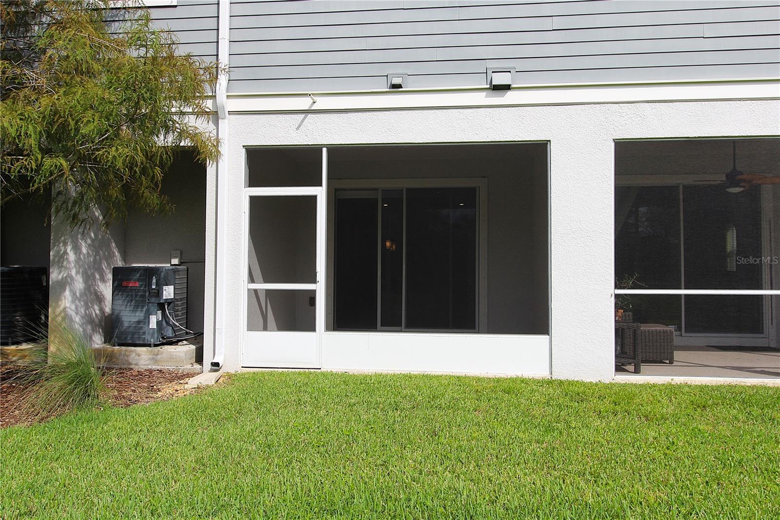 2922 GRAND KEMERTON PL — photo 4