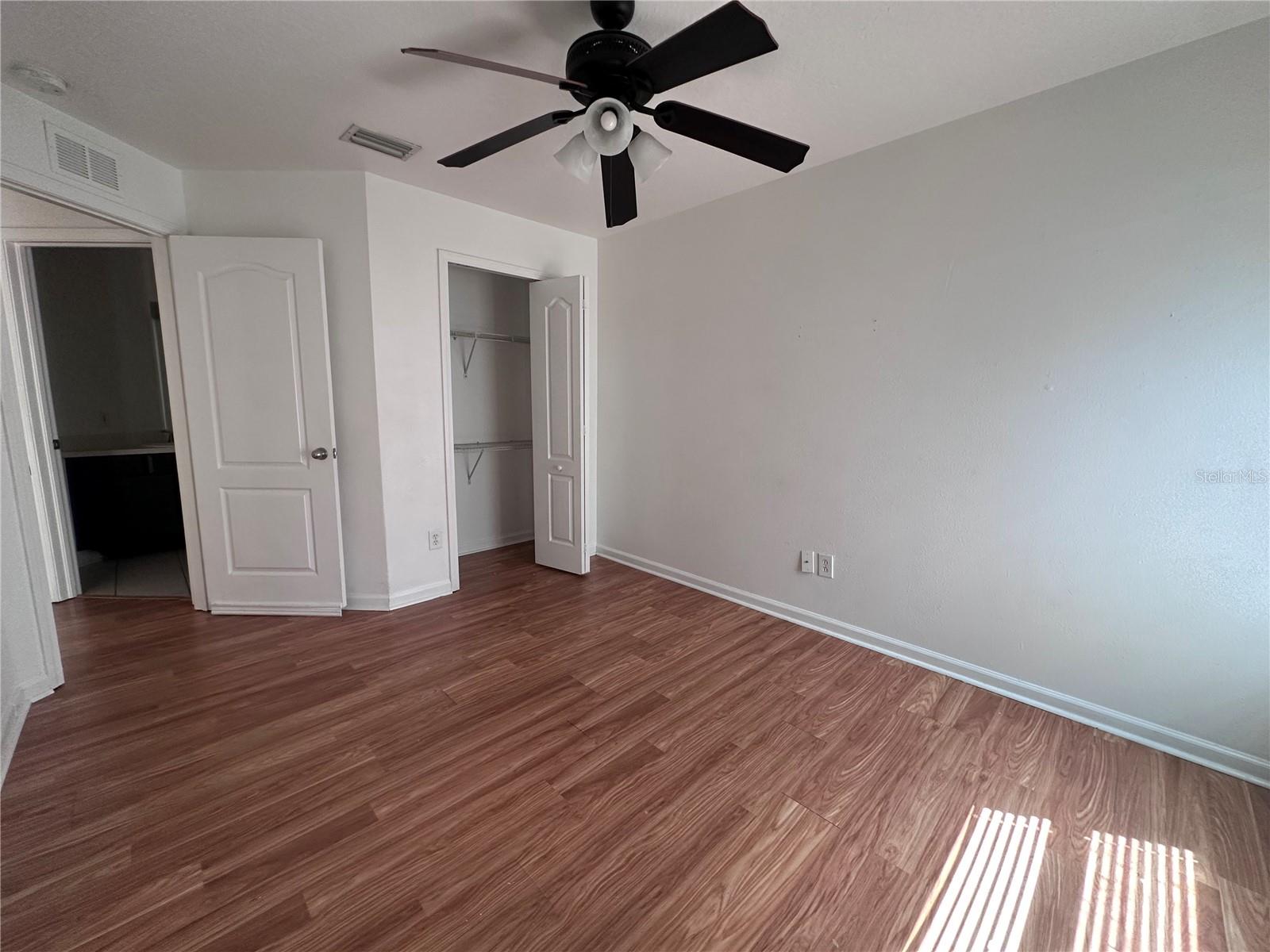 11551 MISTY ISLE LN — photo 29