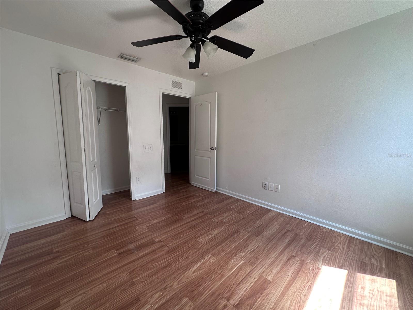 11551 MISTY ISLE LN — photo 24
