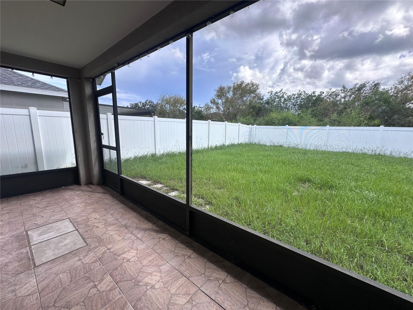 11551 MISTY ISLE LN — photo 31