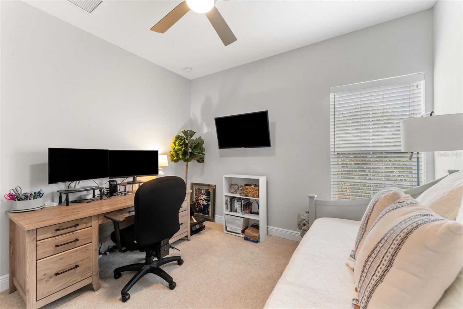 412 S ALBANY AVE #2 — photo 34