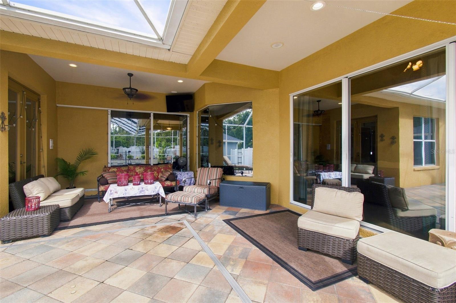 2931 HILLSIDE RAMBLE DR — photo 48