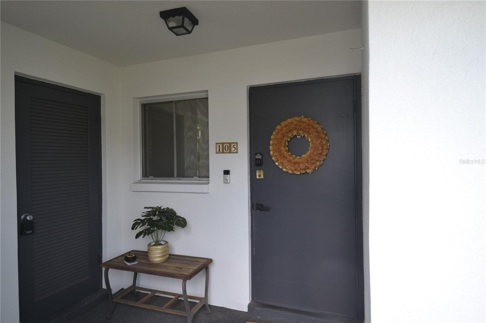 2944 W BAY DR #105 — photo 2
