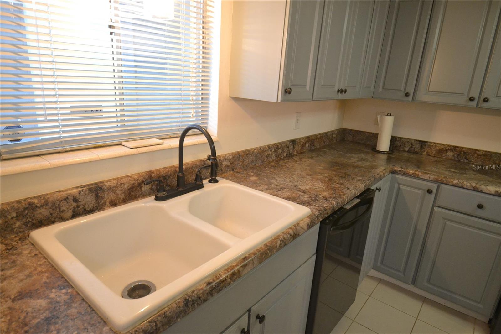2944 W BAY DR #105 — photo 11