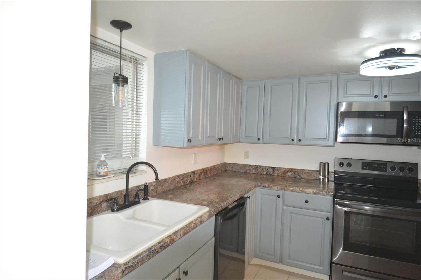 2944 W BAY DR #105 — photo 40