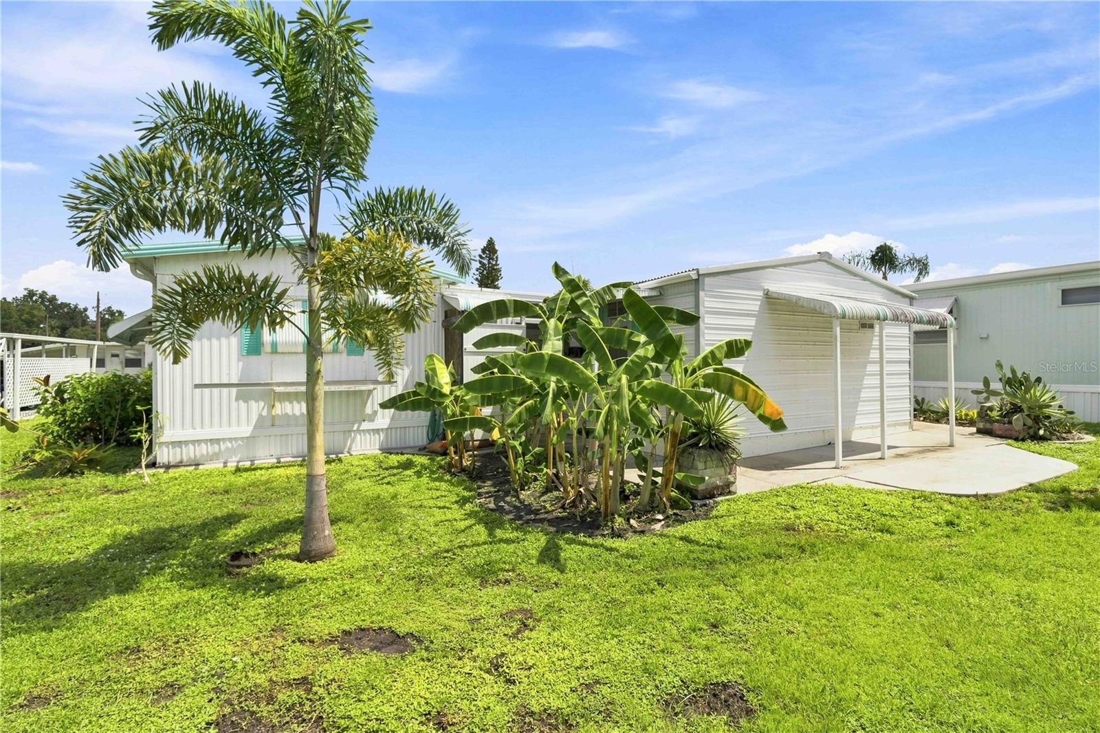 3321 CAROL DR — photo 34