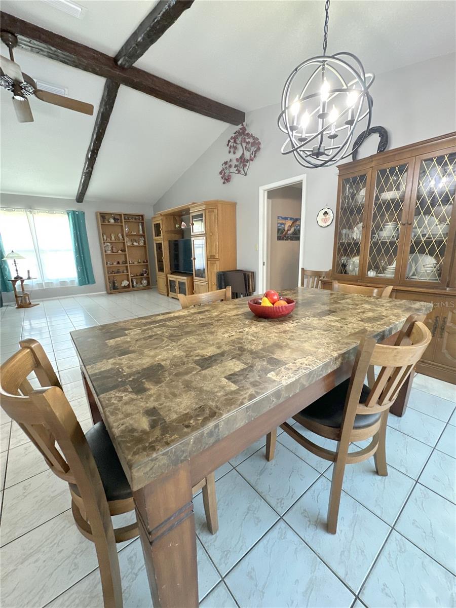 327 GLADSTONE BLVD — photo 12