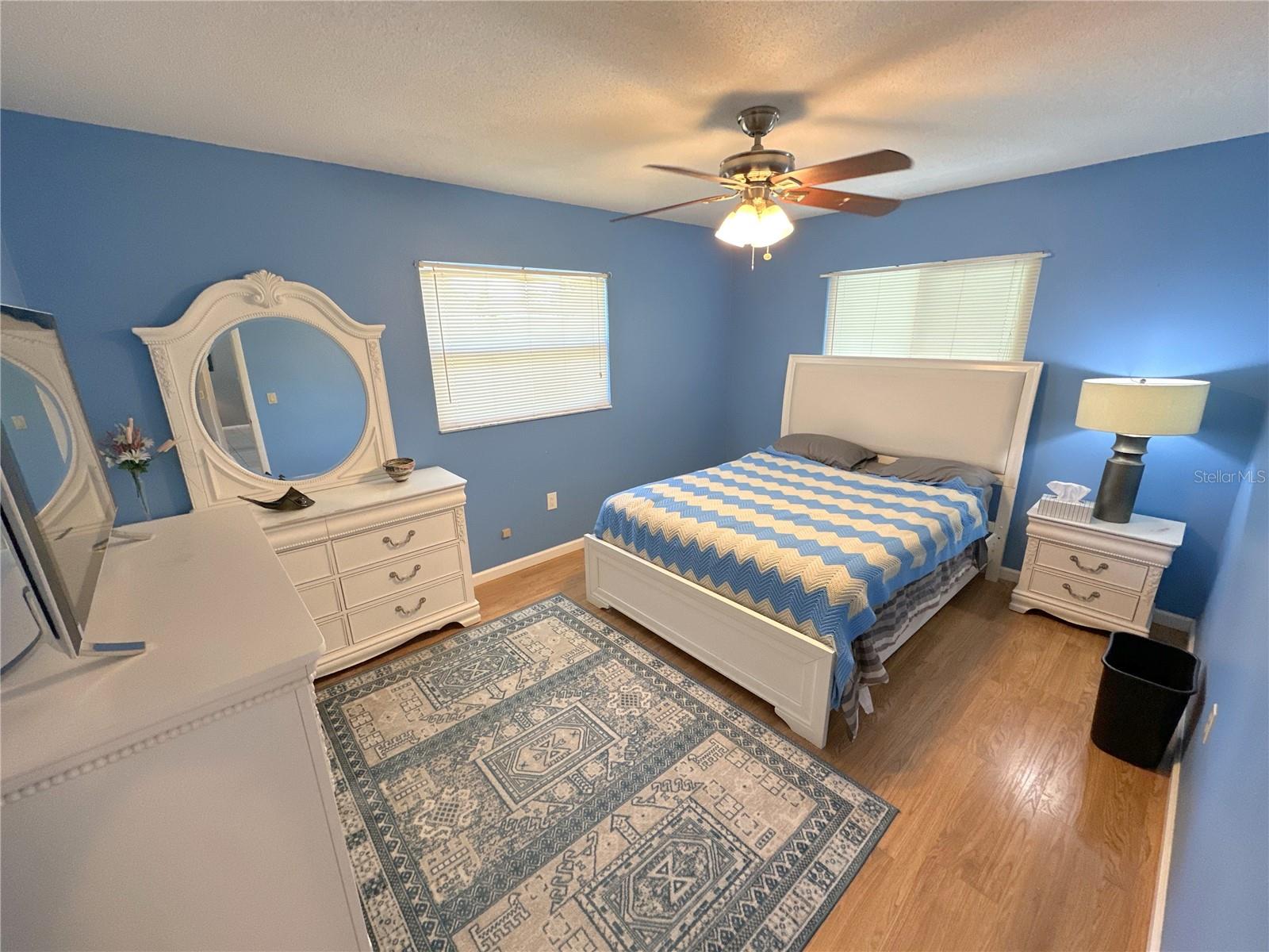 327 GLADSTONE BLVD — photo 20