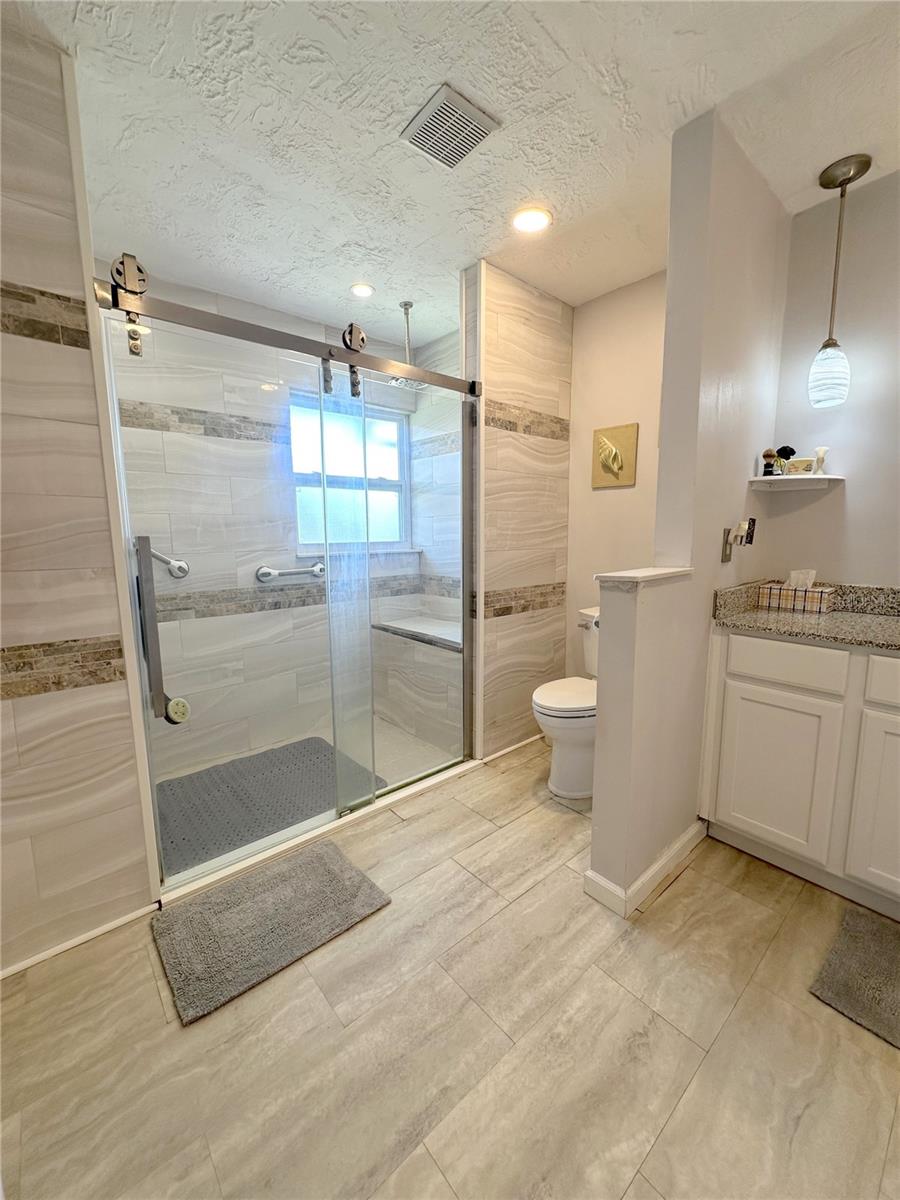 327 GLADSTONE BLVD — photo 16