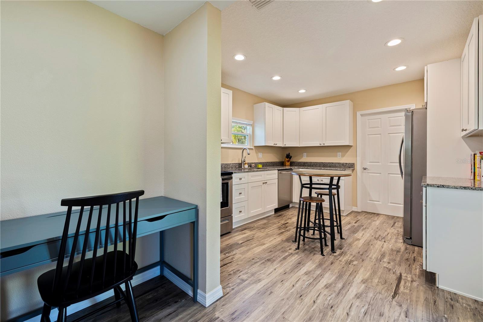 401 DEMPSEY RD — photo 19