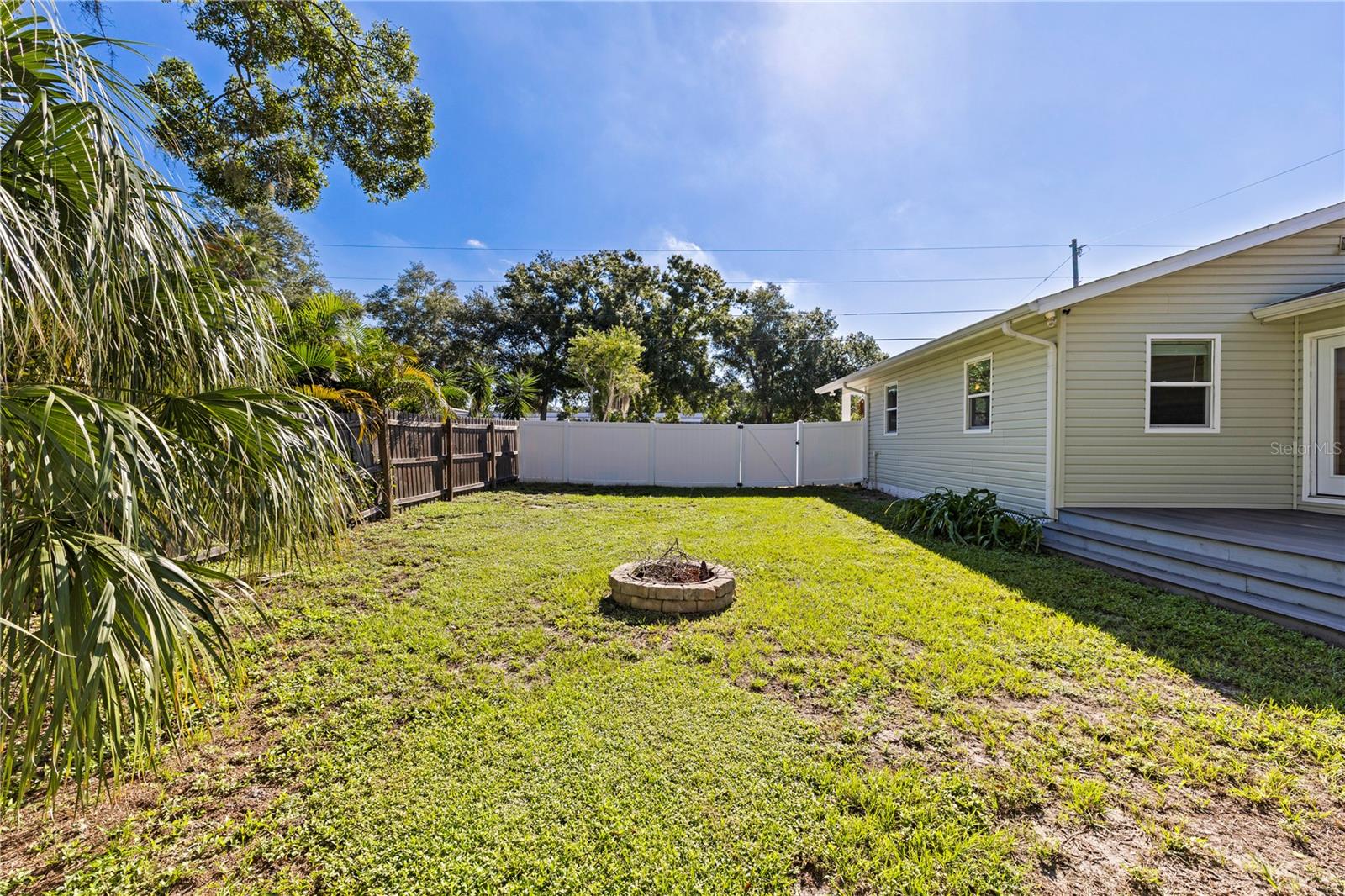 401 DEMPSEY RD — photo 34