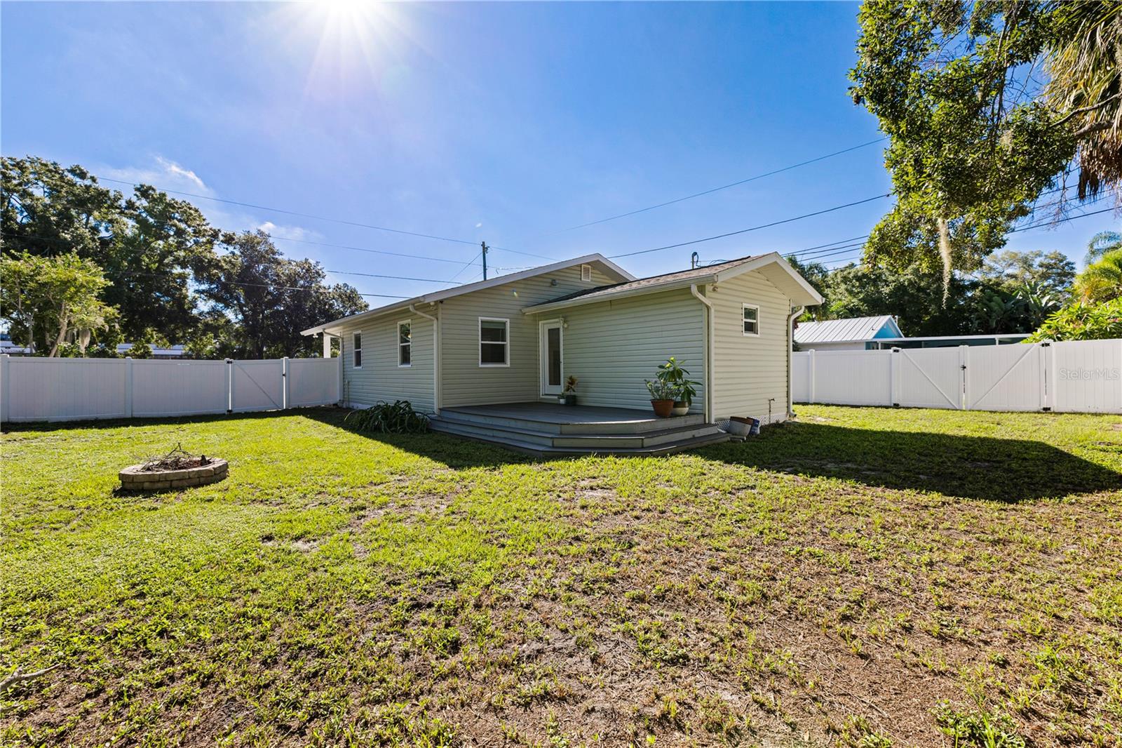 401 DEMPSEY RD — photo 33