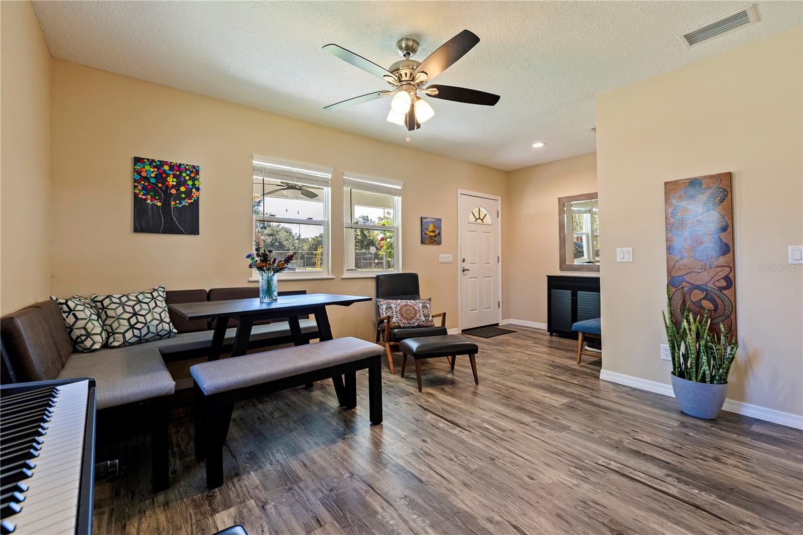 401 DEMPSEY RD — photo 27