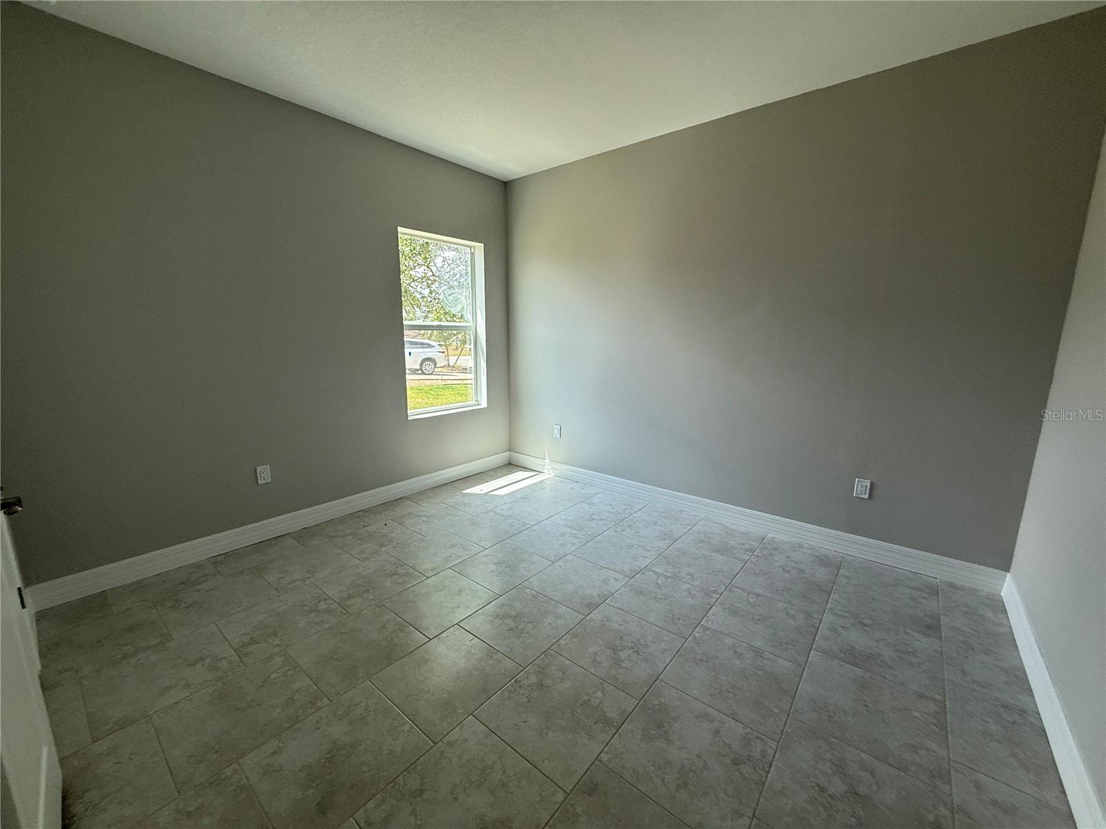 1412 MINNEAPOLIS AVE — photo 14