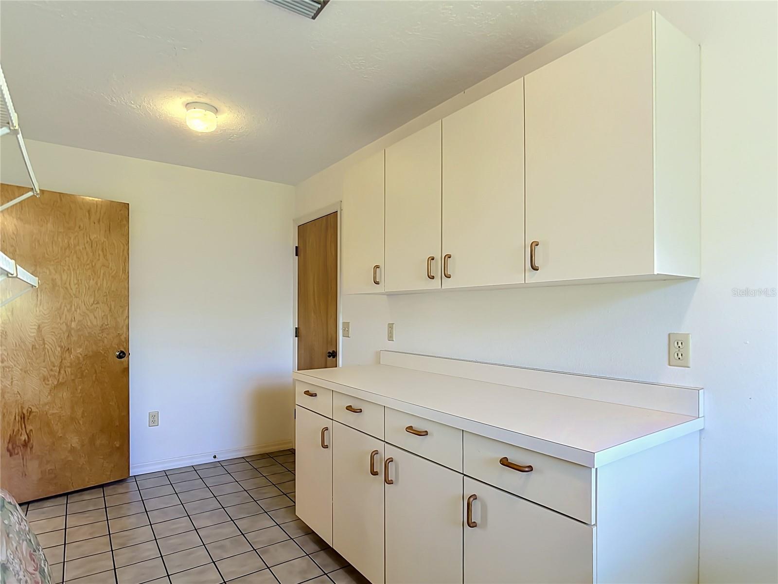 755 CUMBERLAND RD — photo 36