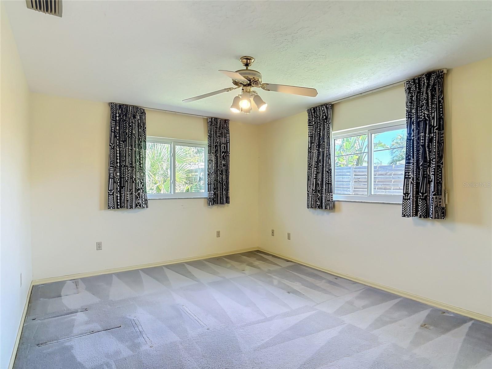 755 CUMBERLAND RD — photo 28