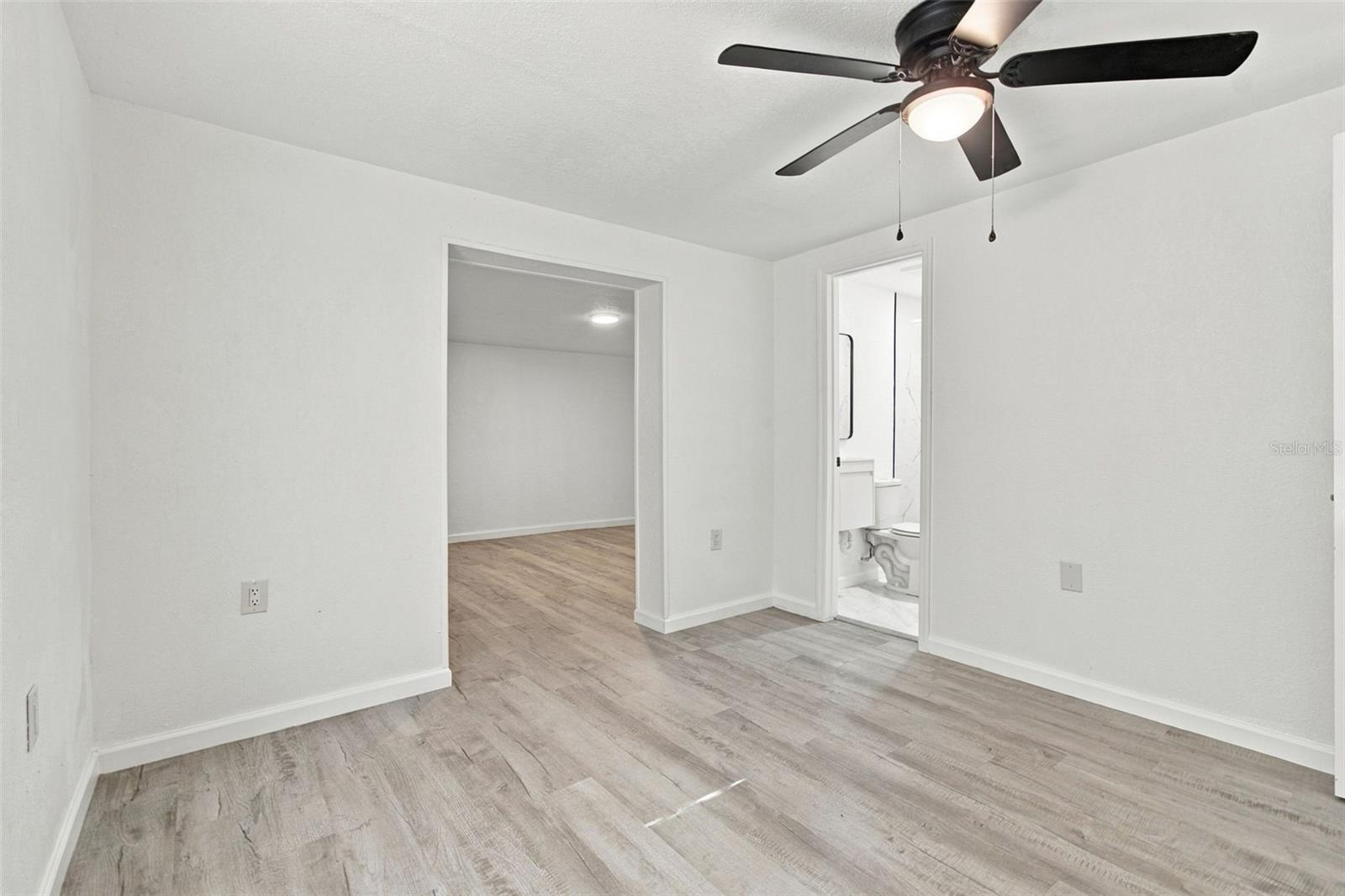 38351 7TH AVE — photo 34