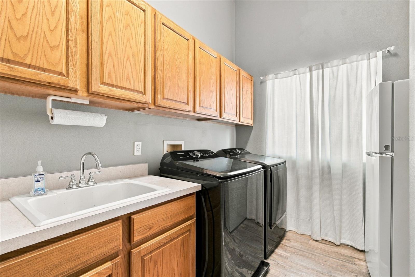 18115 EMERALD BAY ST — photo 33
