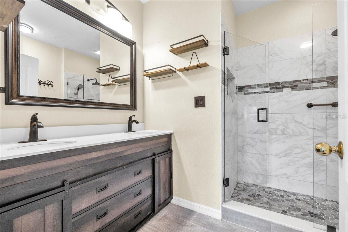 2332 ROSEWOOD LN — photo 14