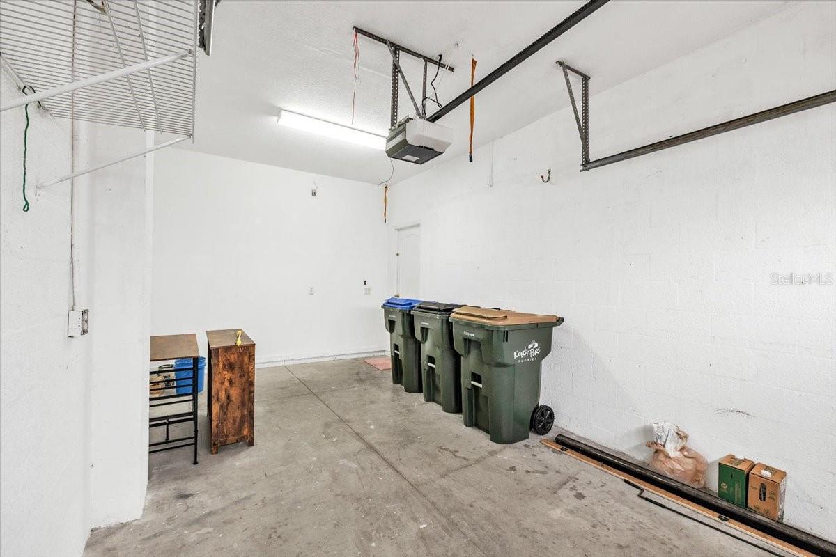 2332 ROSEWOOD LN — photo 24