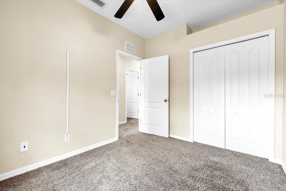 2332 ROSEWOOD LN — photo 17