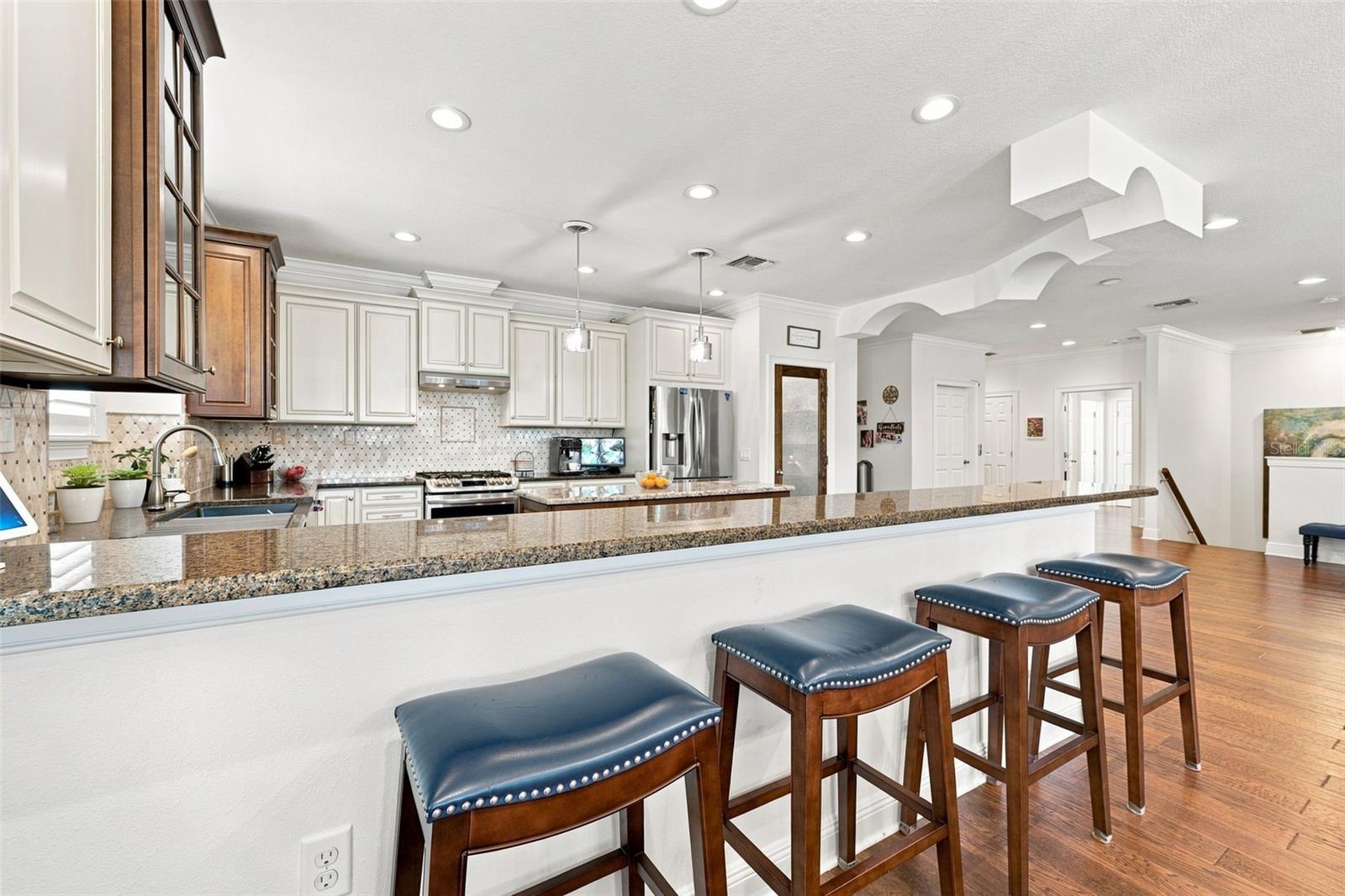 116 FOREST HILLS DR — photo 19
