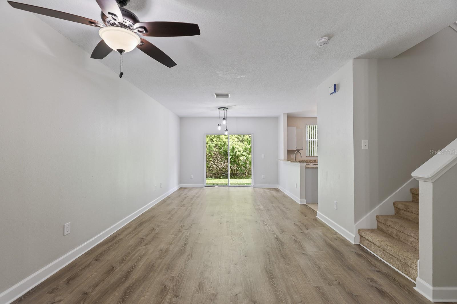 9722 FORESTDALE CT — photo 3
