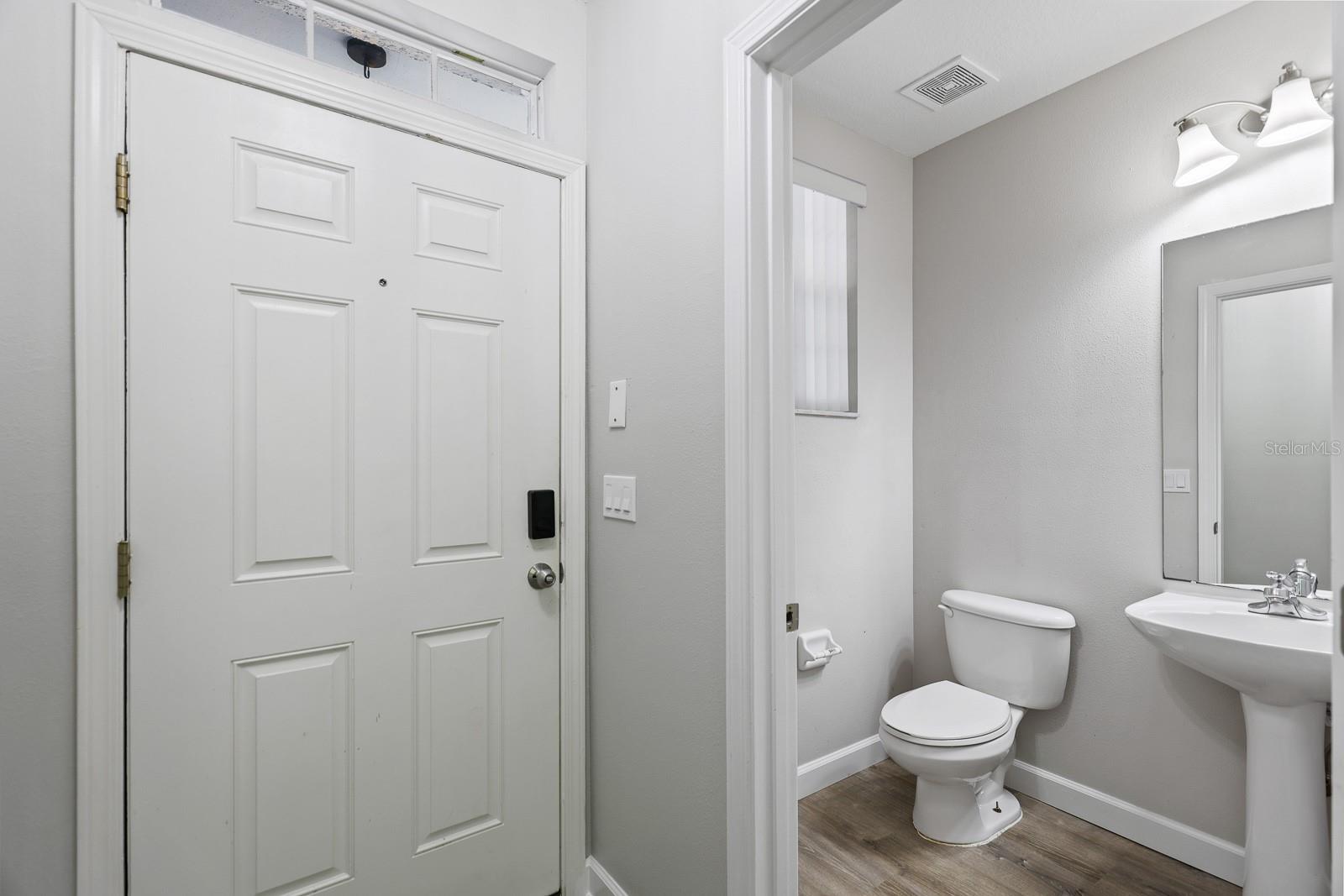 9722 FORESTDALE CT — photo 6