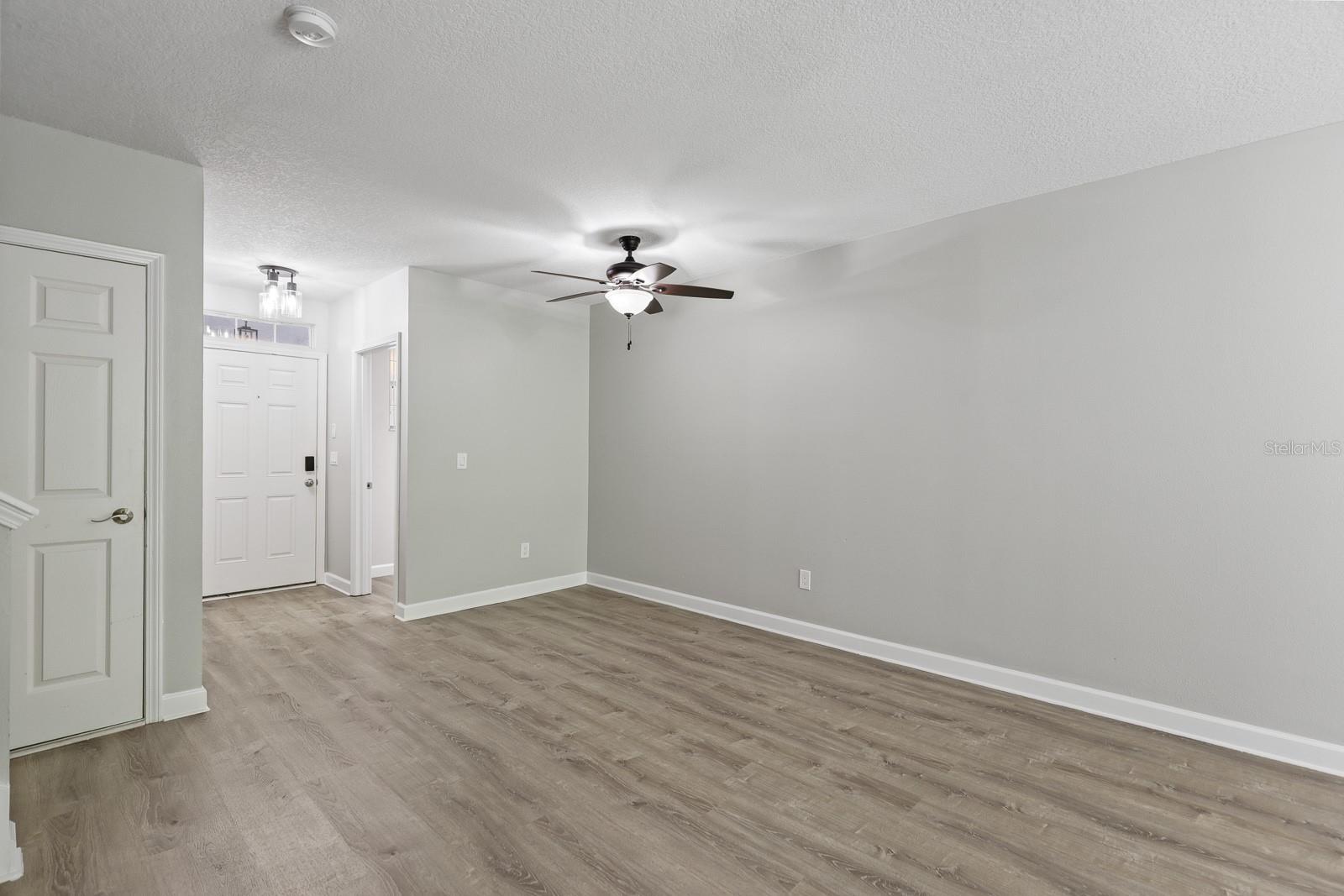 9722 FORESTDALE CT — photo 9