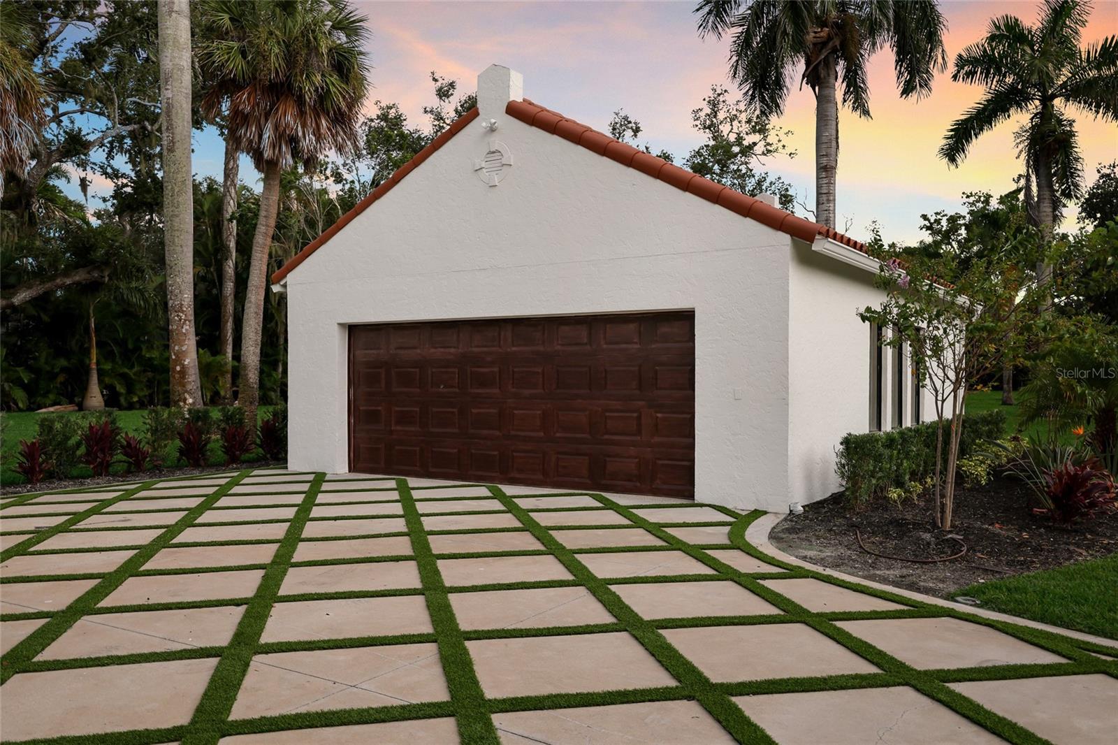 2832 RIVERVIEW BLVD — photo 79