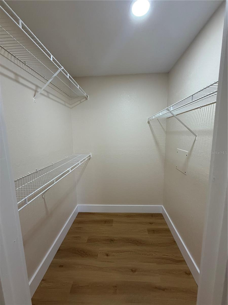 10200 GANDY BLVD N #923 — photo 20
