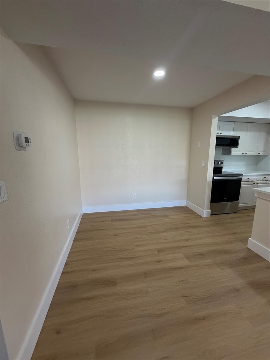 10200 GANDY BLVD N #923 — photo 15