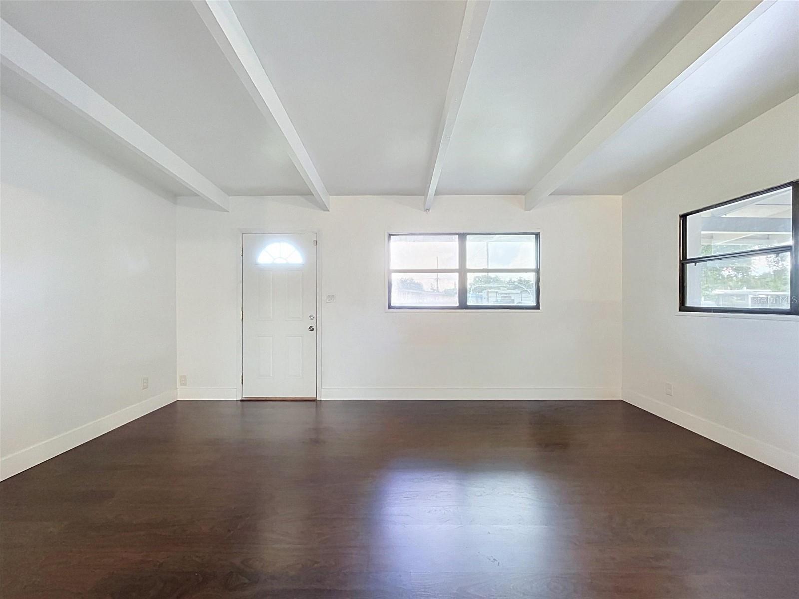 1310 WARRINGTON WAY — photo 6