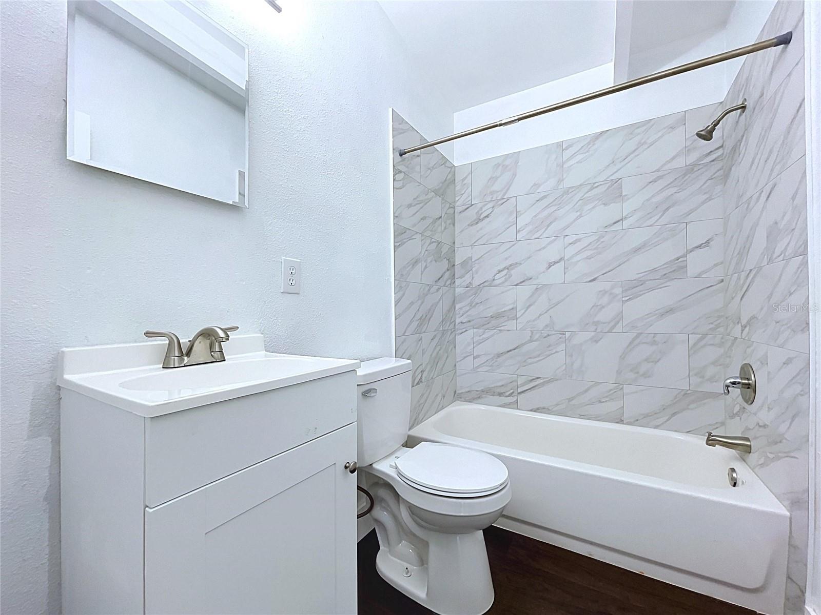 1310 WARRINGTON WAY — photo 14