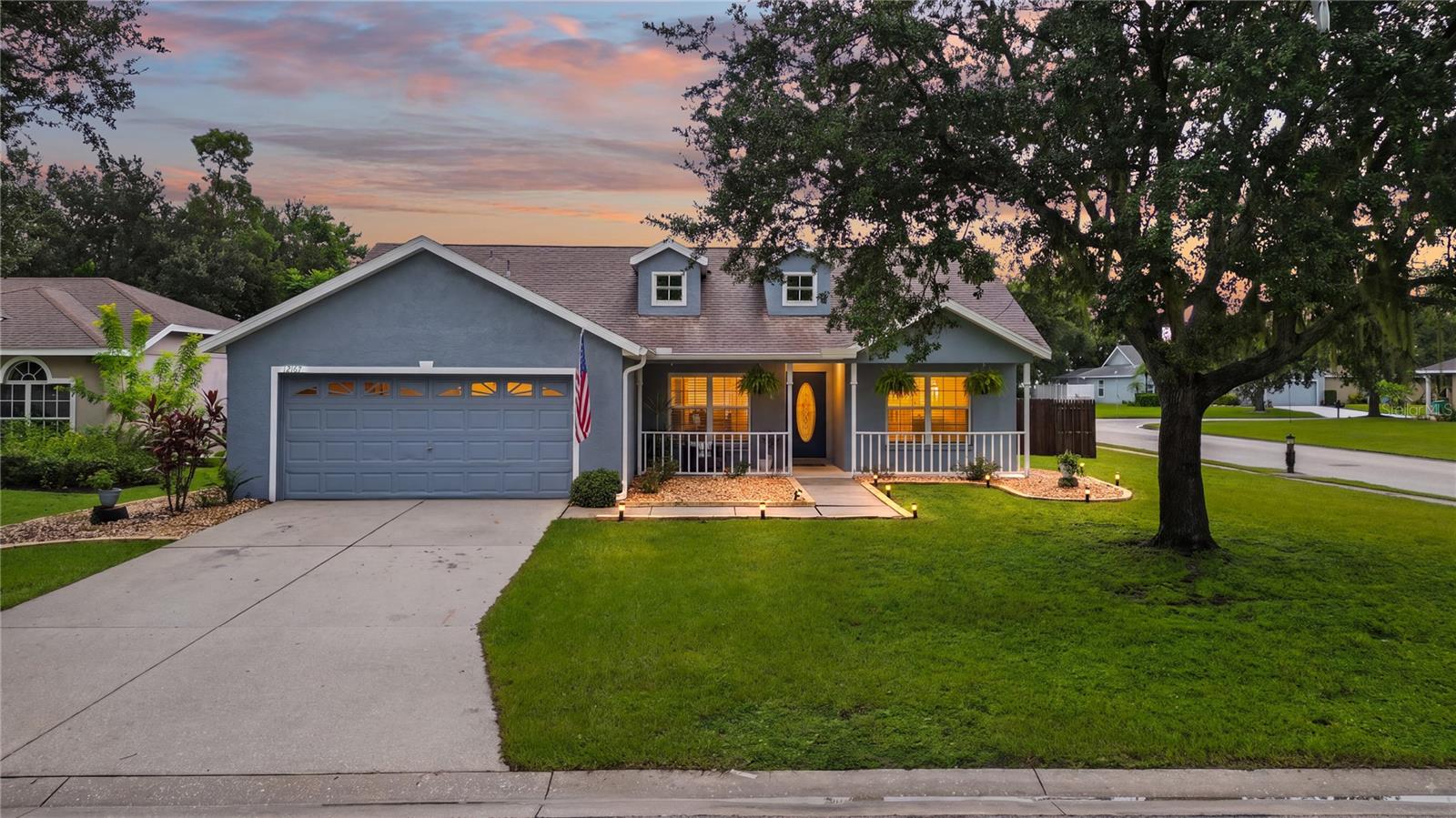 12167 WARWICK CIR — photo 34