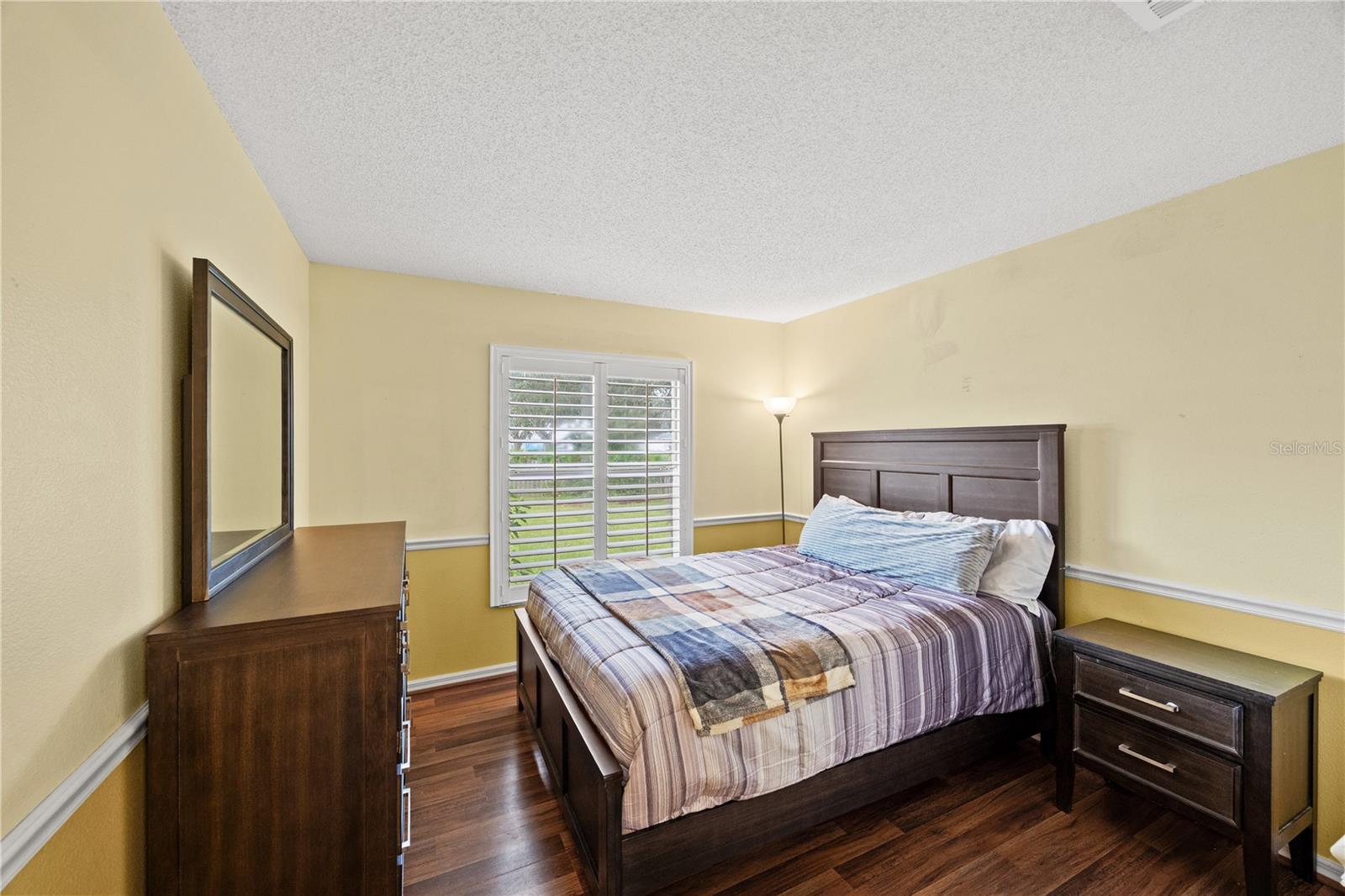12167 WARWICK CIR — photo 22