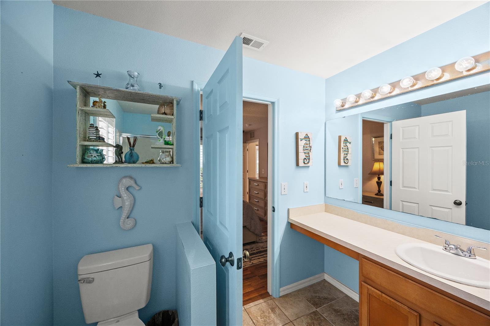 12167 WARWICK CIR — photo 18