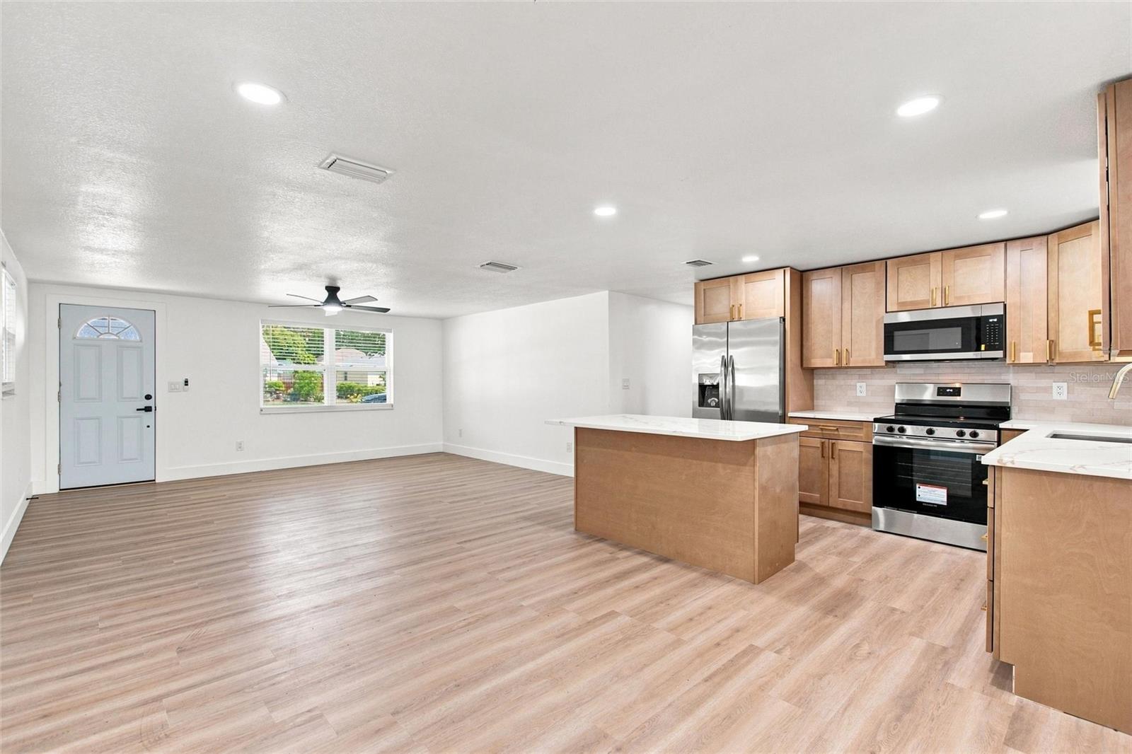 3214 ACACIA ST — photo 15