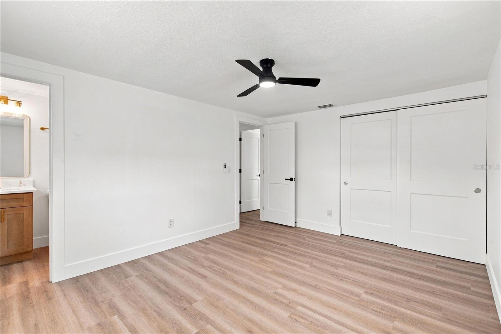 3214 ACACIA ST — photo 22
