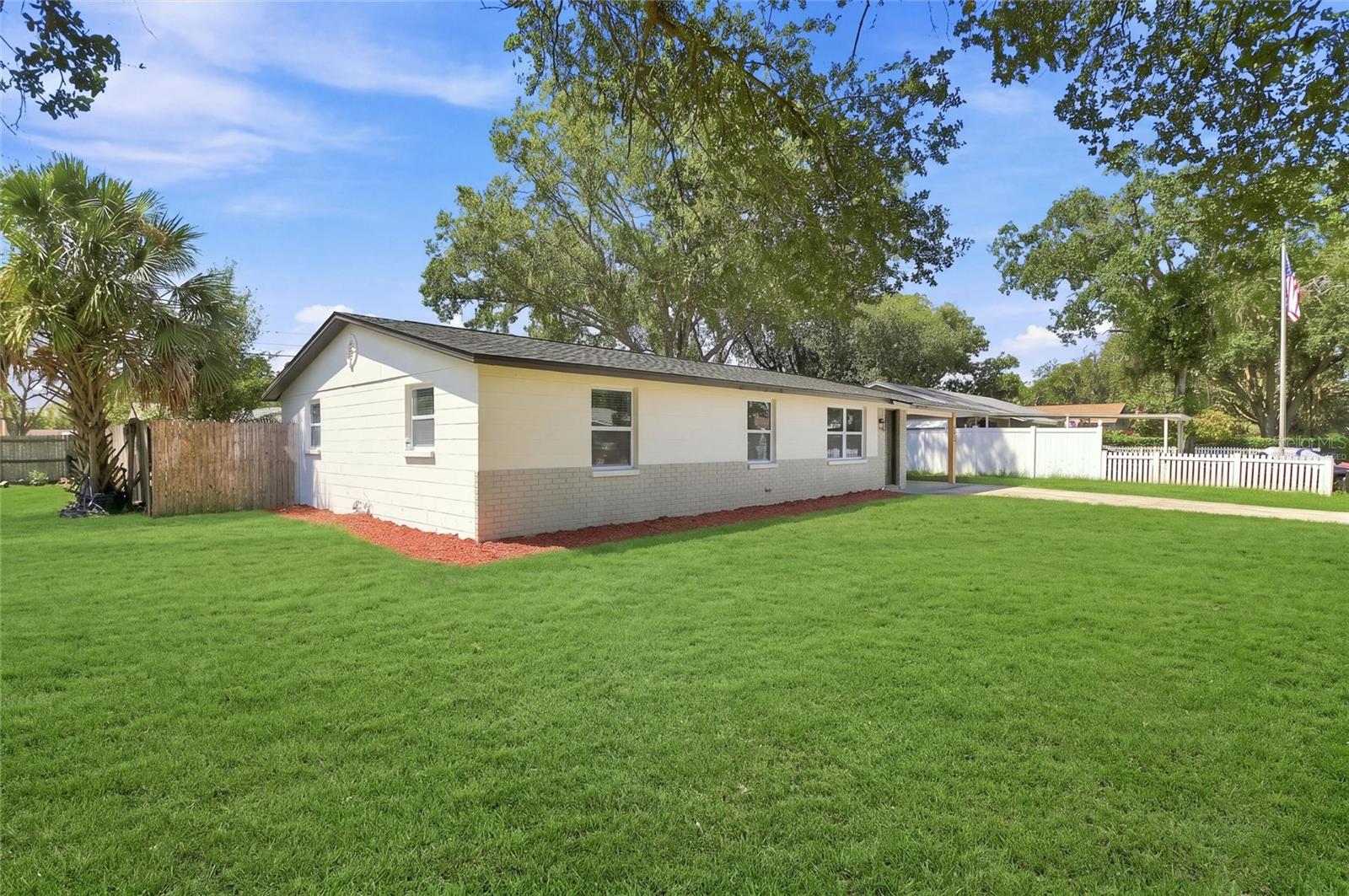 3214 ACACIA ST — photo 3