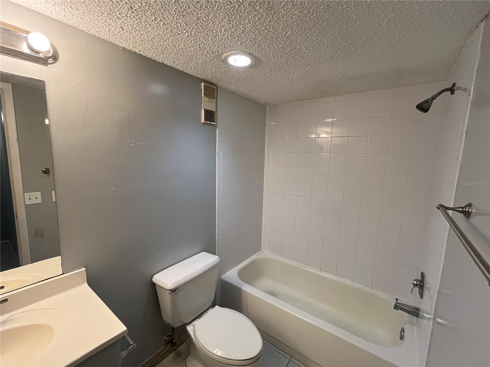2700 COCONUT BAY LN #429 (2K) — photo 9