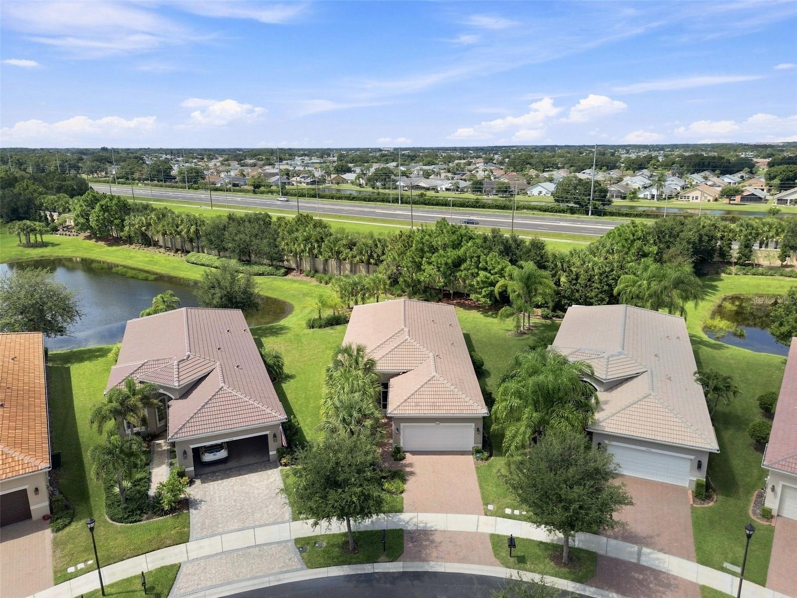 4902 SANDY GLEN WAY — photo 34