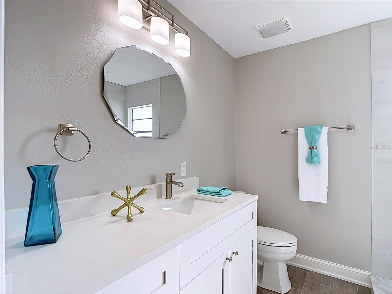 5925 SEASIDE DR — photo 31