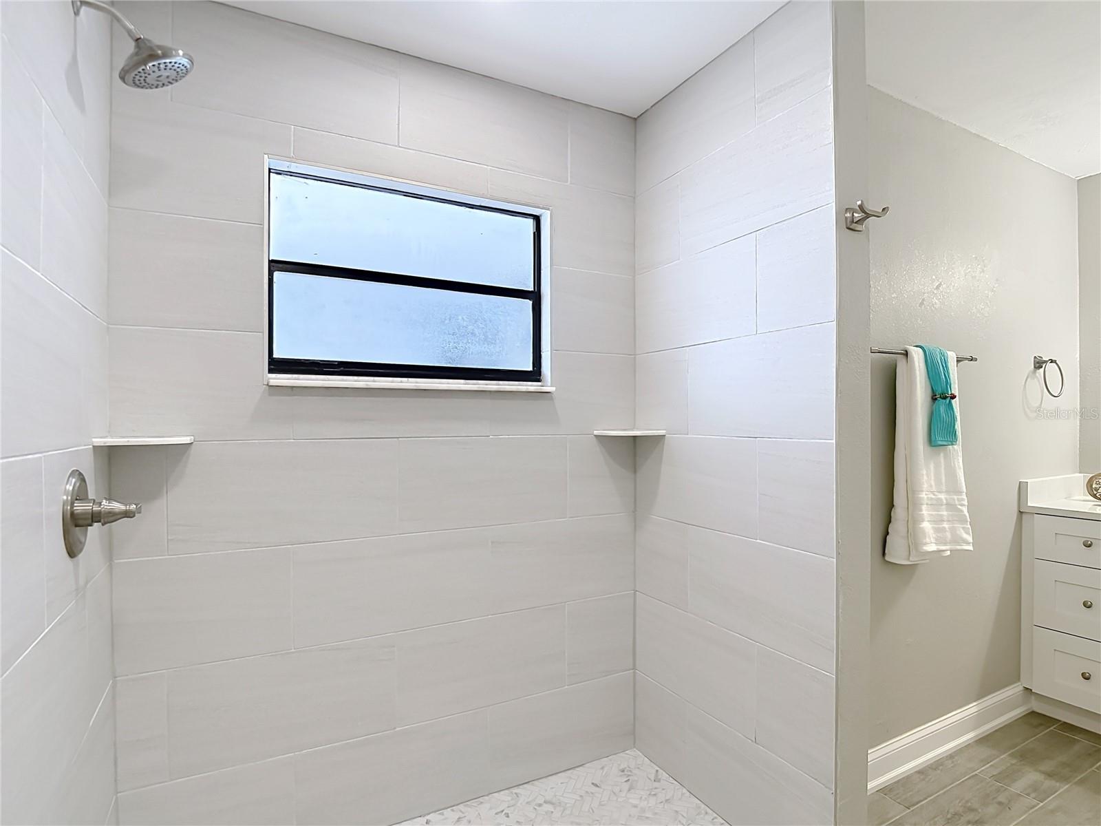 5925 SEASIDE DR — photo 32
