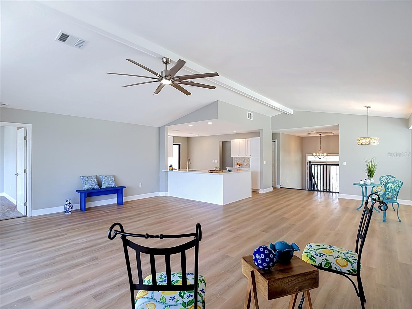 5925 SEASIDE DR — photo 15