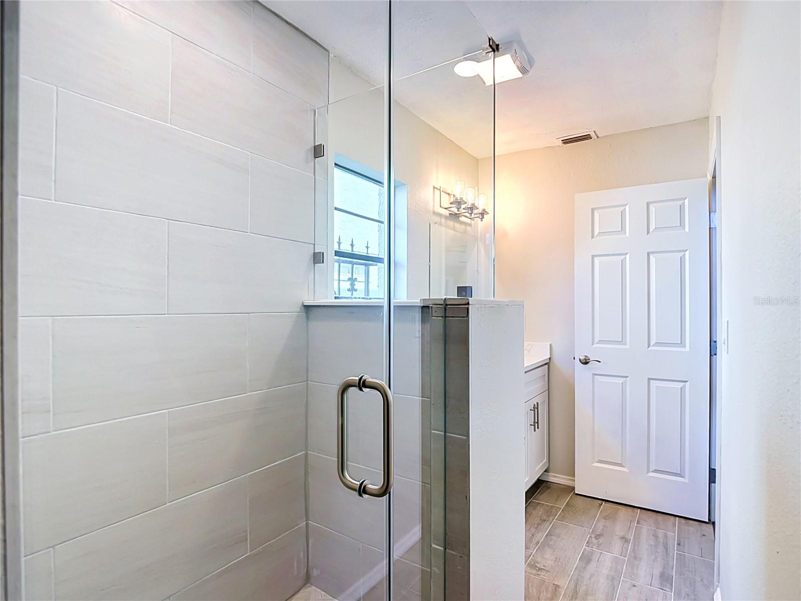 5925 SEASIDE DR — photo 45