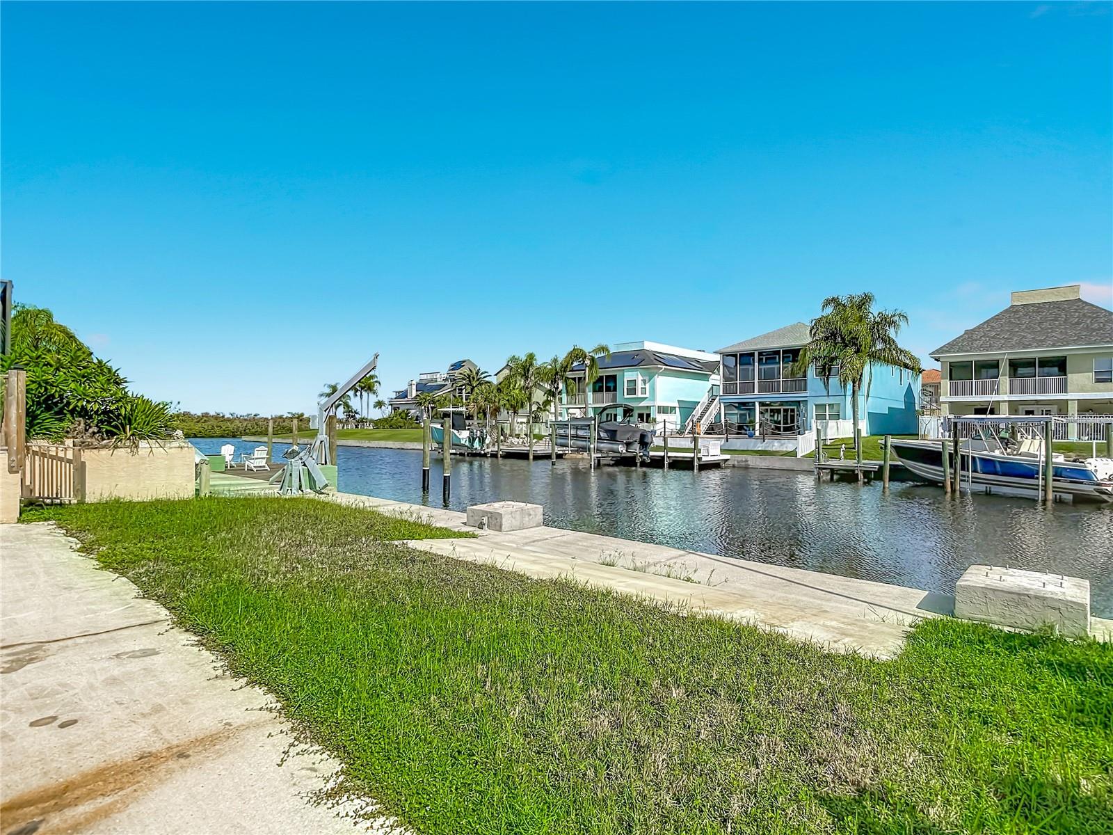 5925 SEASIDE DR — photo 52