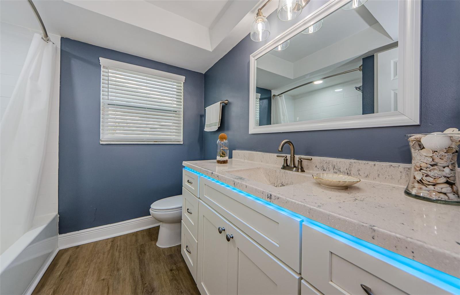 2174 SCOTLAND DR — photo 37