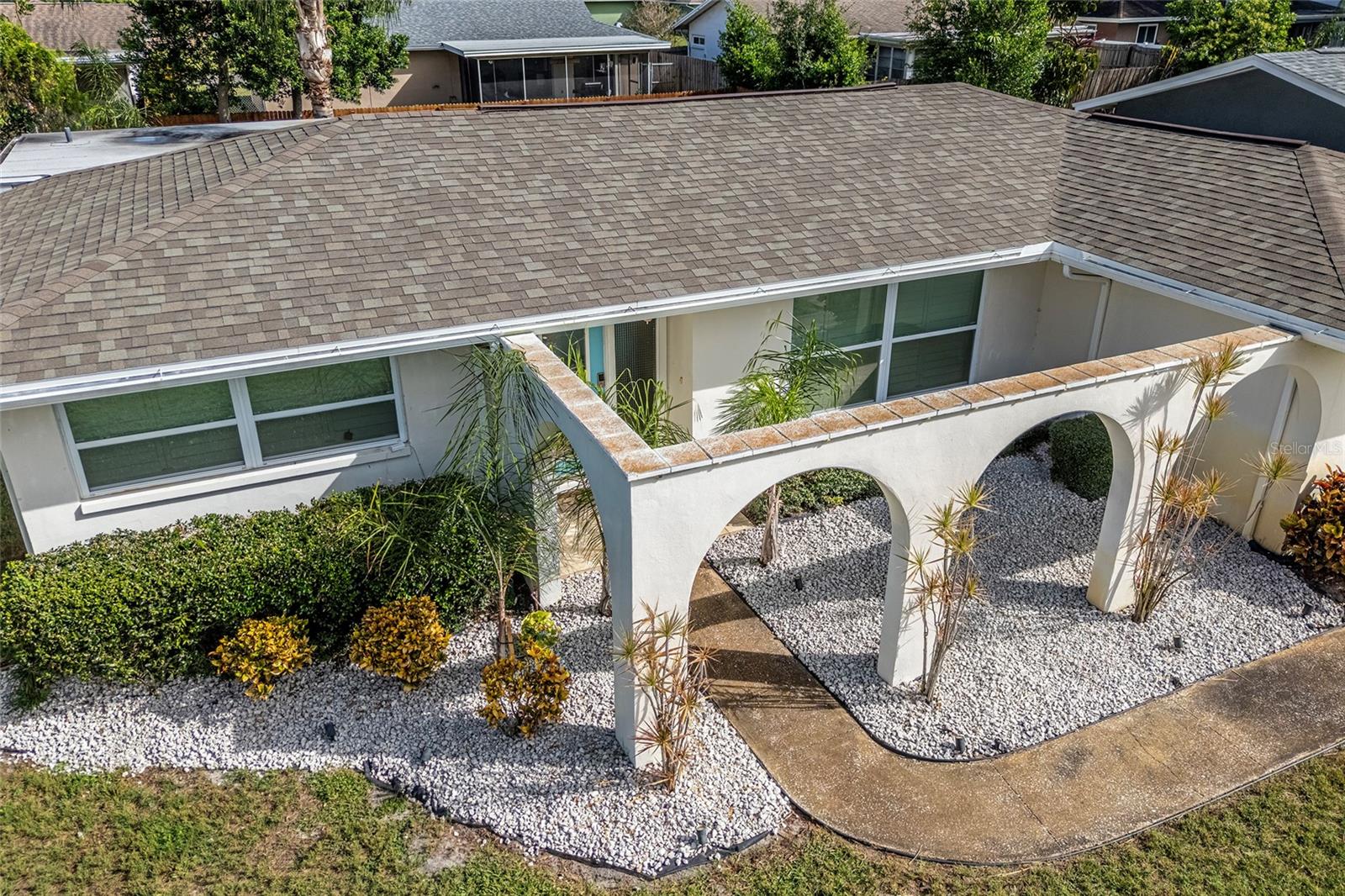 2174 SCOTLAND DR — photo 6