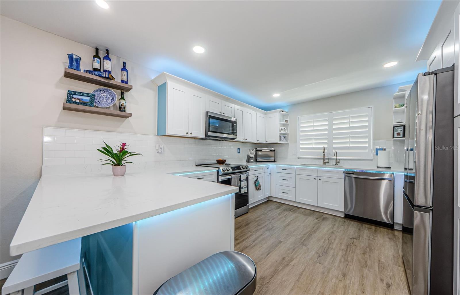 2174 SCOTLAND DR — photo 23